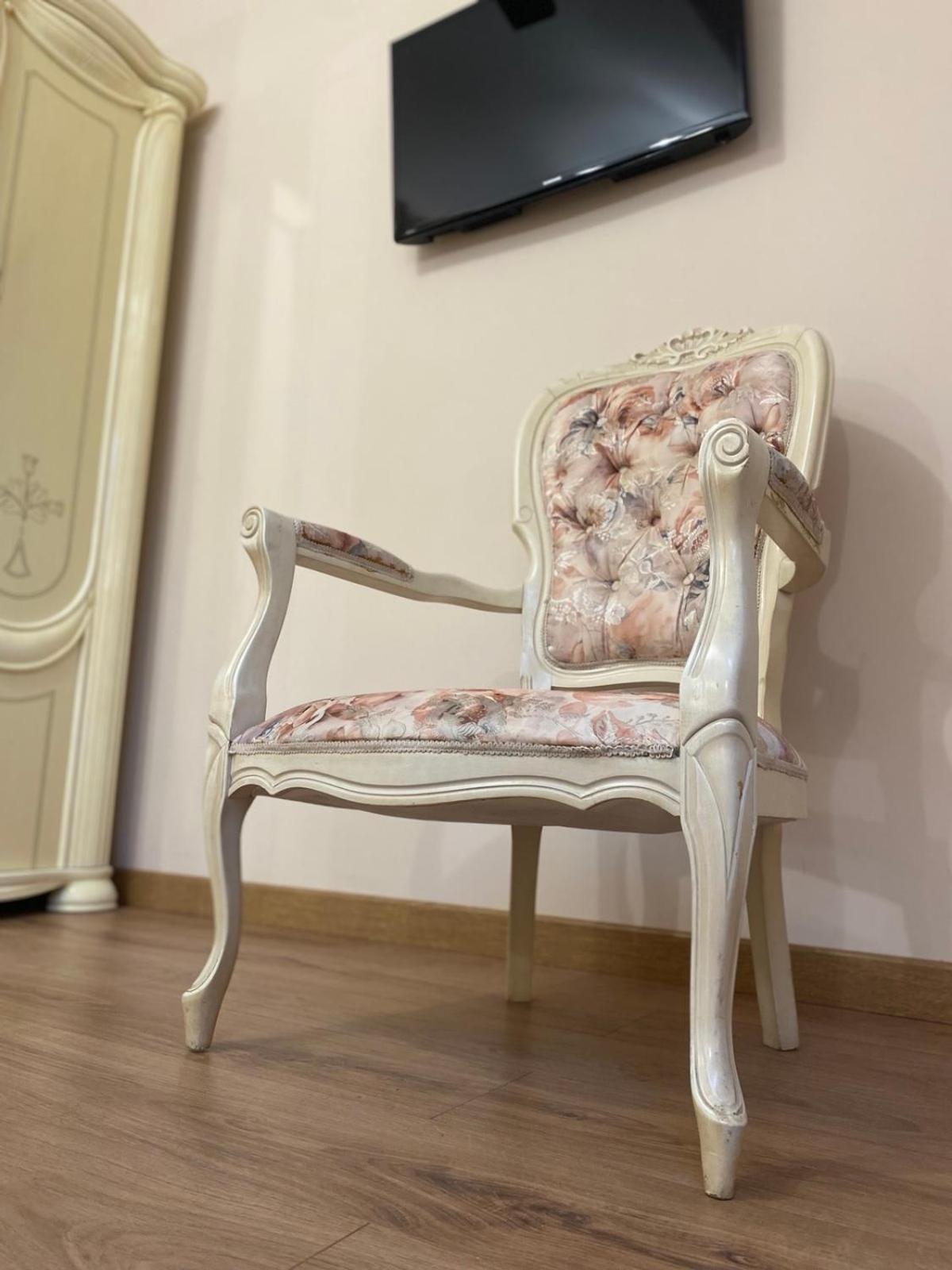Apart Yaroslava Osmomysla 9 Square - City Center 리비프 외부 사진